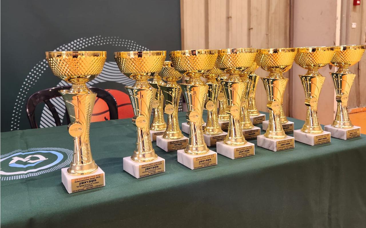 המרכז האוניברסיטאי לנוער